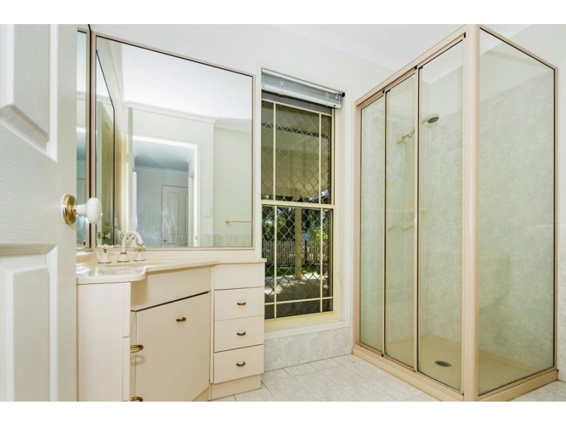 106 Michelangelo Crescent, Mackenzie QLD 4156