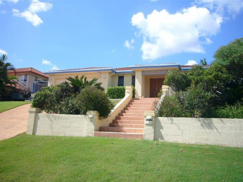 13 Raphael Place, Mackenzie QLD 4156