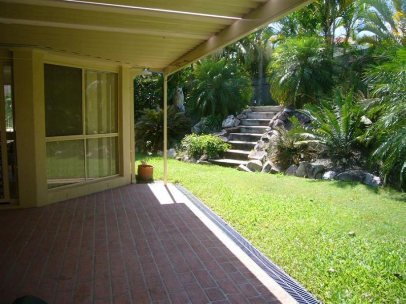 13 Raphael Place, Mackenzie QLD 4156