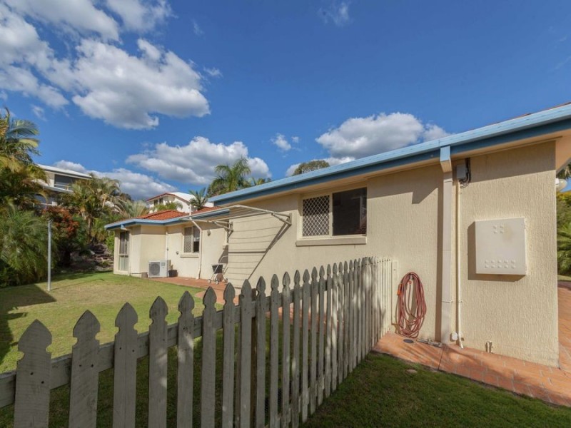 13 Raphael Place, Mackenzie QLD 4156