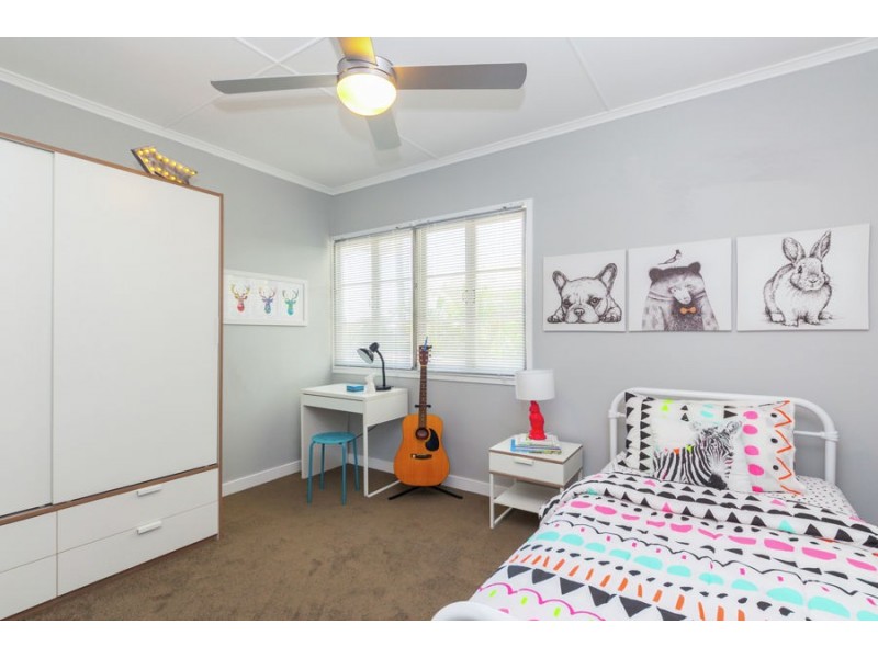 23 Somerfield Street, Upper Mount Gravatt QLD 4122