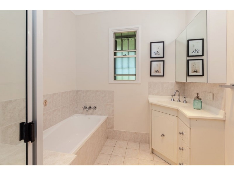 23 Somerfield Street, Upper Mount Gravatt QLD 4122