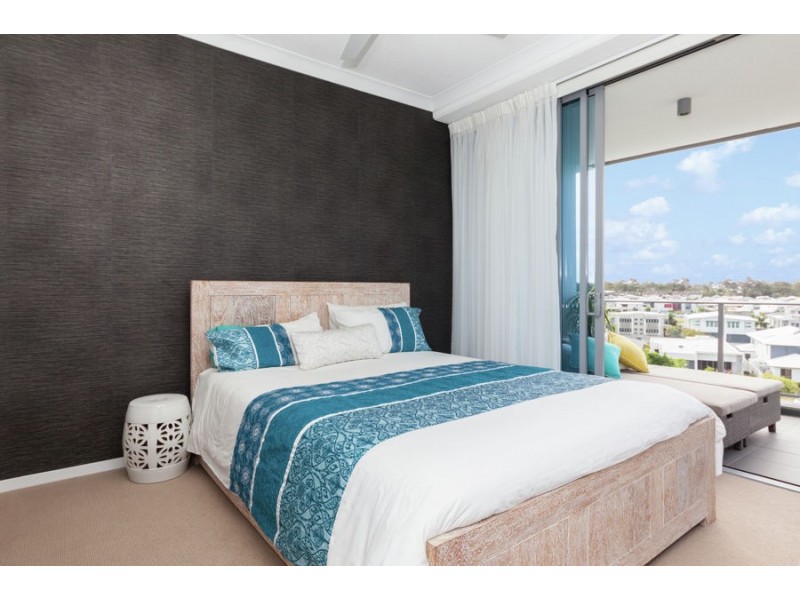 409/15 Compass Drive, Biggera Waters QLD 4216