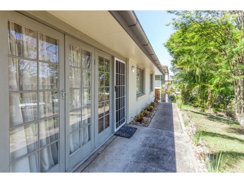 30 Amsterdam Street, Wishart QLD 4122