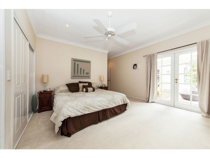 7 St George Court, Wishart QLD 4122