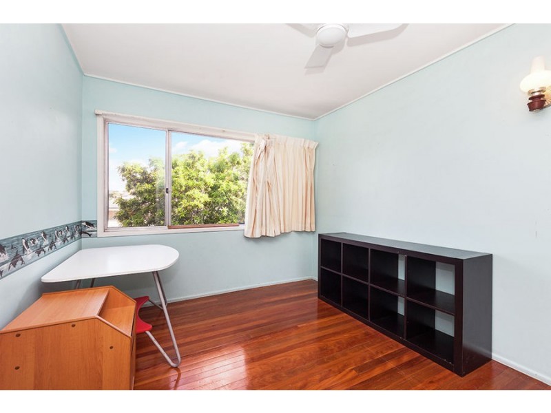 20 Handon Street, Mansfield QLD 4122