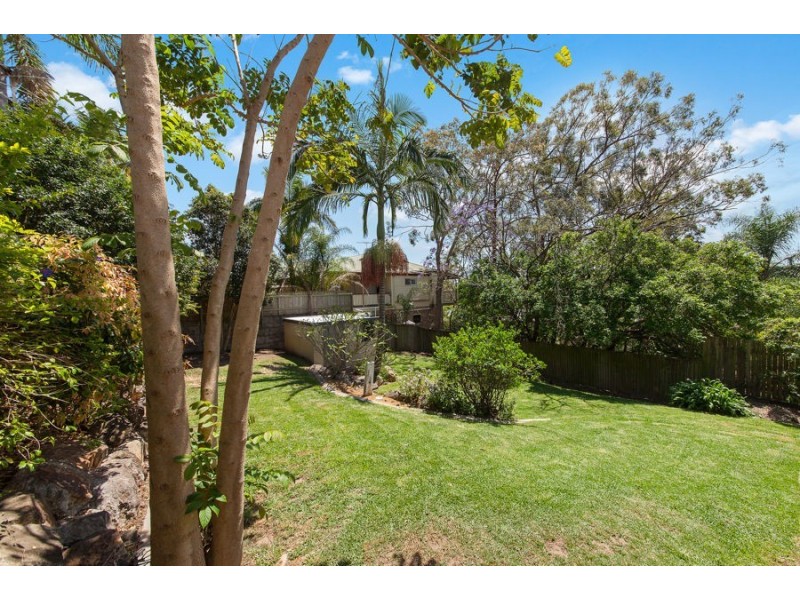 366 Nursery Road, Holland Park QLD 4121