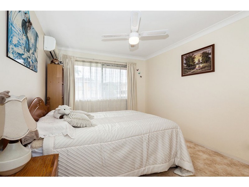 4 Colington Street, Mansfield QLD 4122