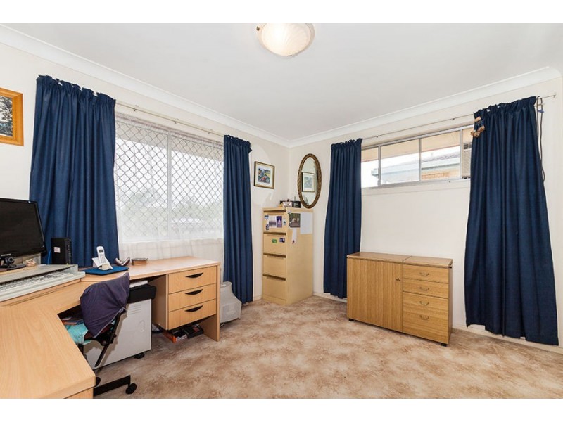 4 Colington Street, Mansfield QLD 4122