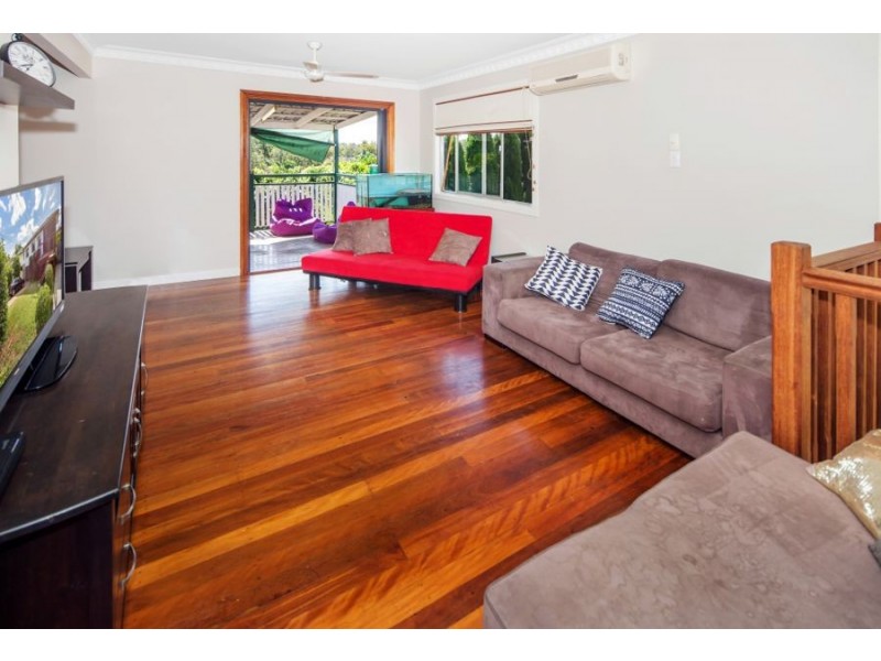 94 Mingera Street, Mansfield QLD 4122