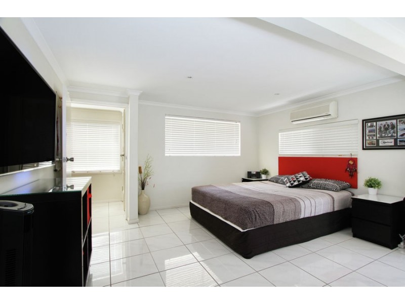 21 Tunney Street, Wishart QLD 4122