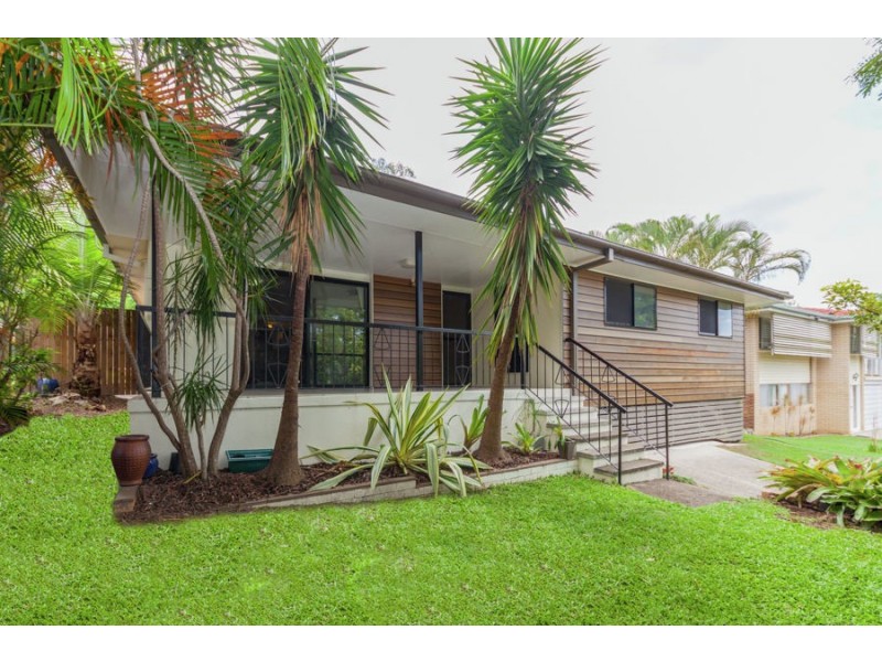 22 Amsterdam Street, Wishart QLD 4122