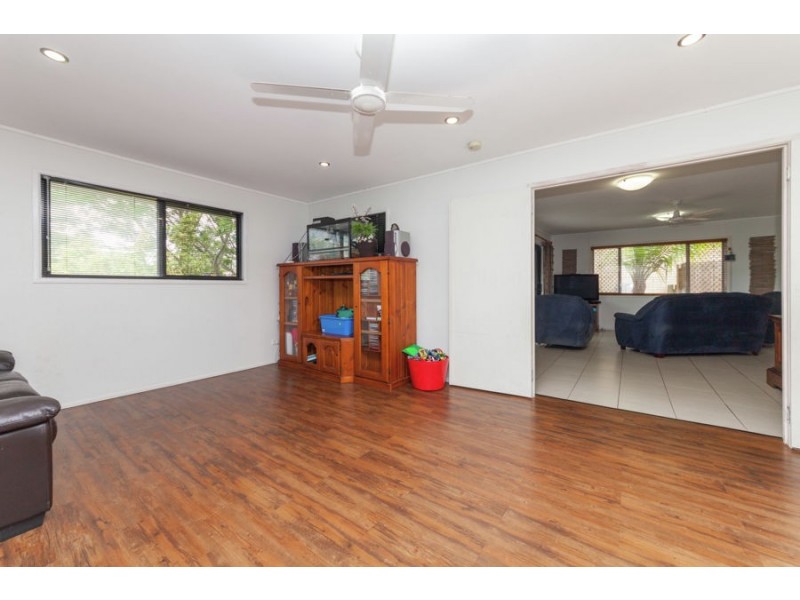 22 Amsterdam Street, Wishart QLD 4122