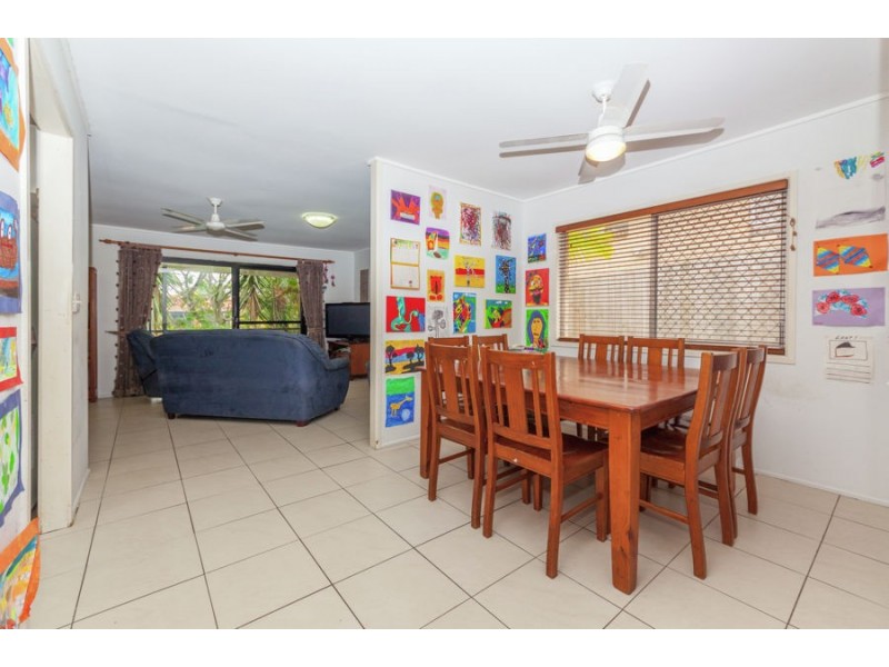 22 Amsterdam Street, Wishart QLD 4122