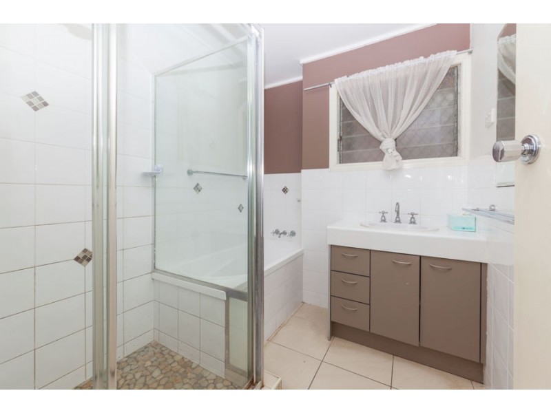 22 Amsterdam Street, Wishart QLD 4122