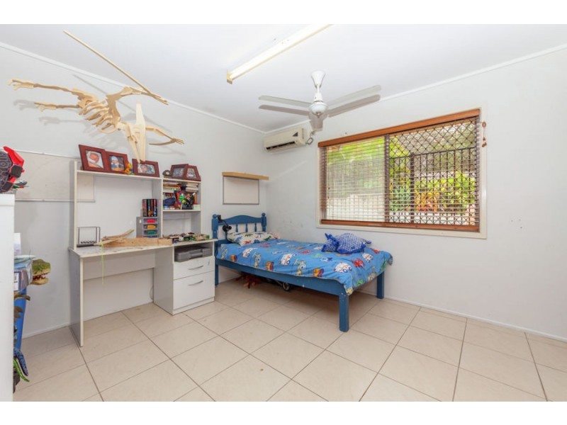 22 Amsterdam Street, Wishart QLD 4122