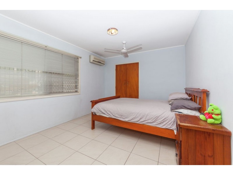 22 Amsterdam Street, Wishart QLD 4122