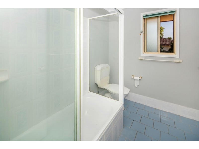 11/15 Erindale Close, Wishart QLD 4122