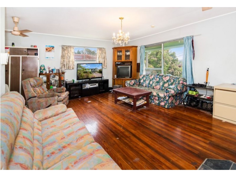2 Ingal Street, Wishart QLD 4122