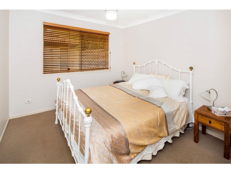 18 Lewis Street, Coopers Plains QLD 4108