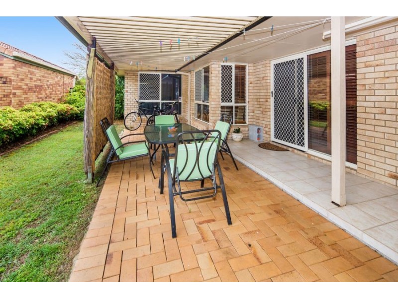 18 Lewis Street, Coopers Plains QLD 4108