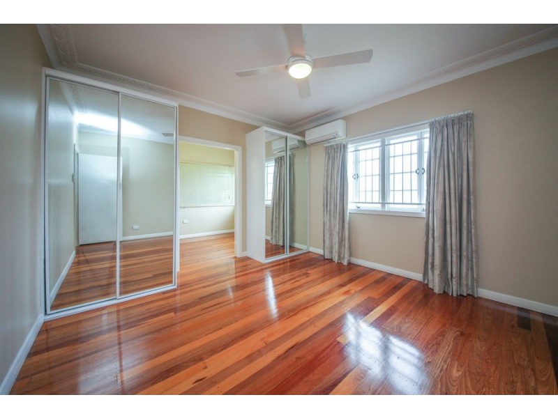 320 Stanley Road, Carina QLD 4152