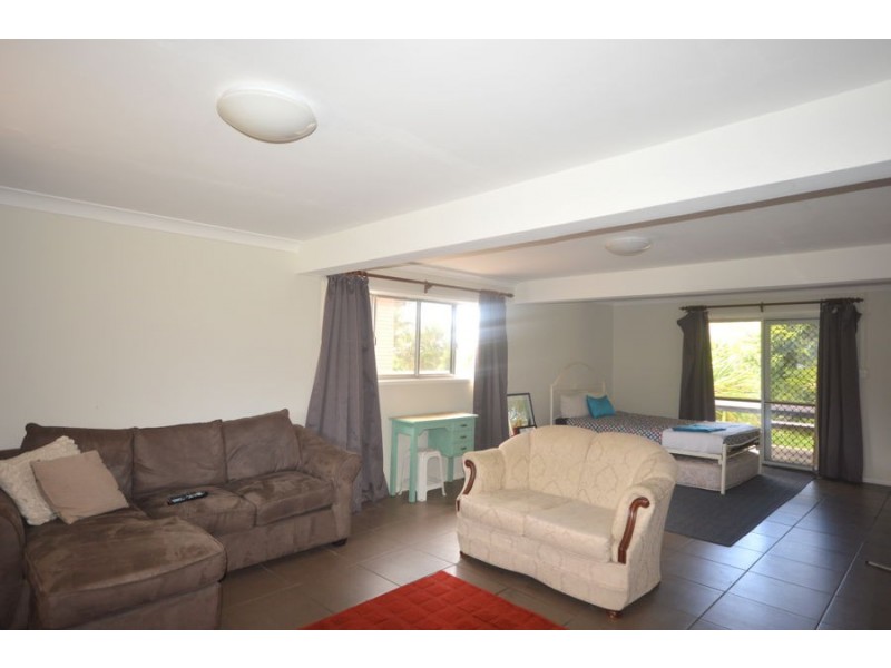 12 Colington Street, Mansfield QLD 4122