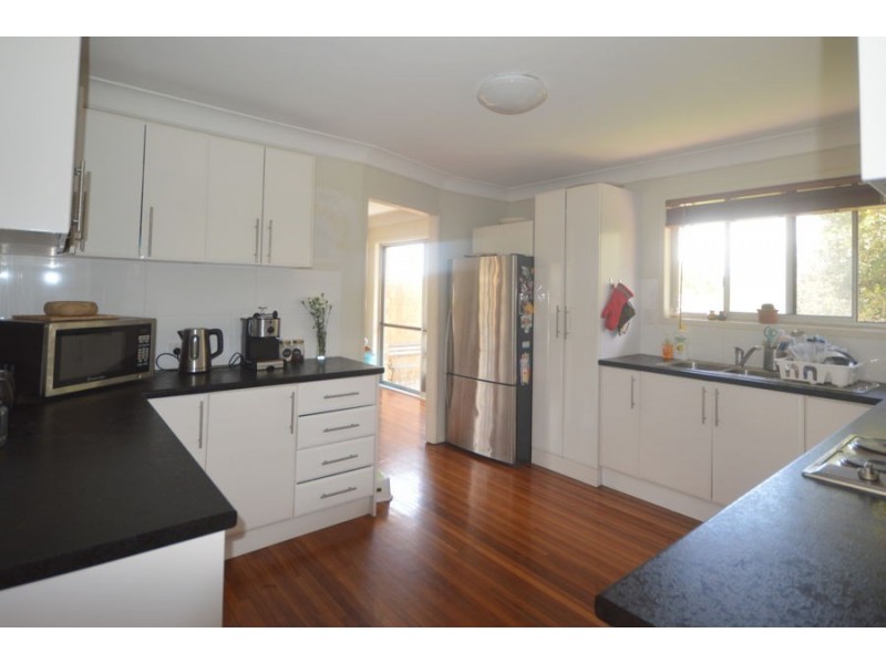 12 Colington Street, Mansfield QLD 4122