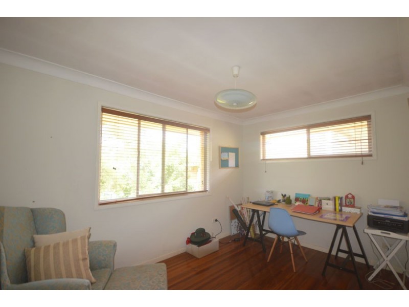 12 Colington Street, Mansfield QLD 4122