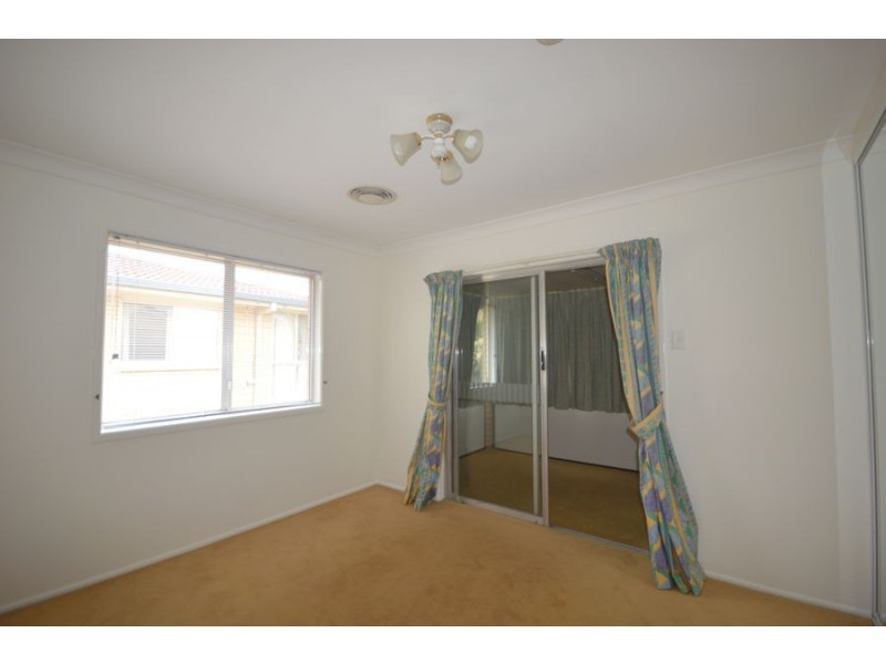 5 Montreal Street, Wishart QLD 4122