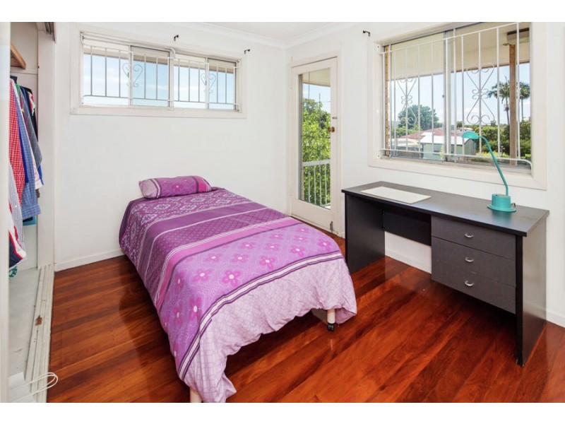 3 Denton Street, Wishart QLD 4122