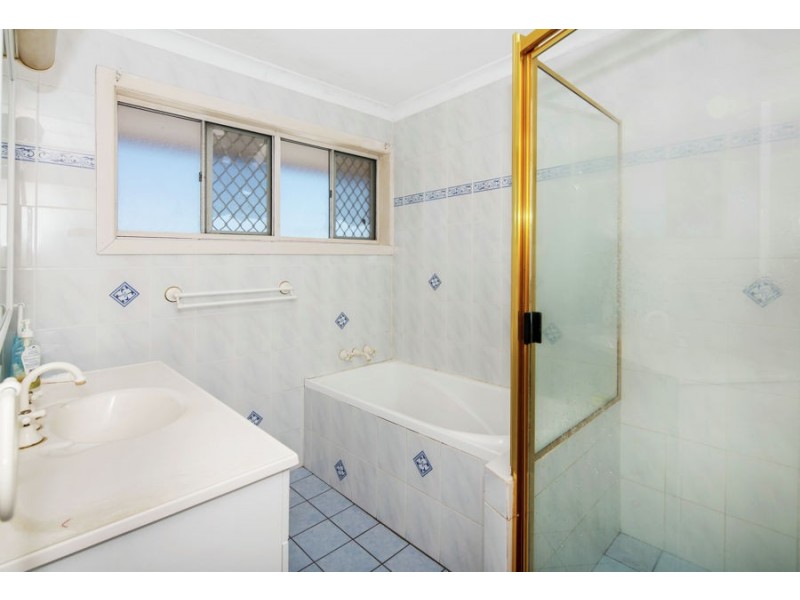 3 Denton Street, Wishart QLD 4122