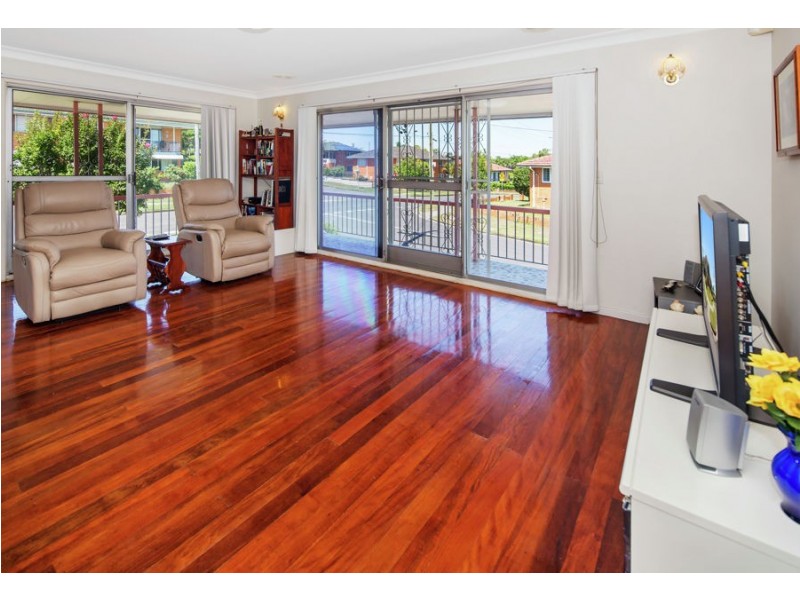 3 Denton Street, Wishart QLD 4122