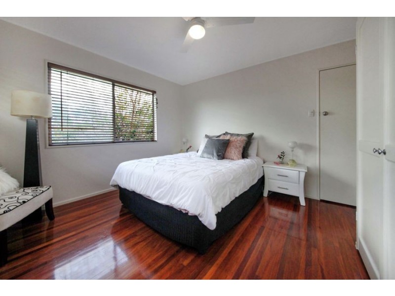 10 Dallin Street, Wishart QLD 4122