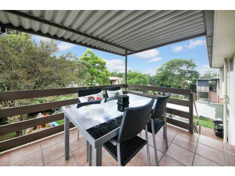 10 Dallin Street, Wishart QLD 4122