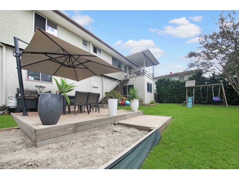 10 Dallin Street, Wishart QLD 4122