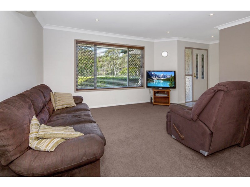 42 Ditmas Street, Wishart QLD 4122