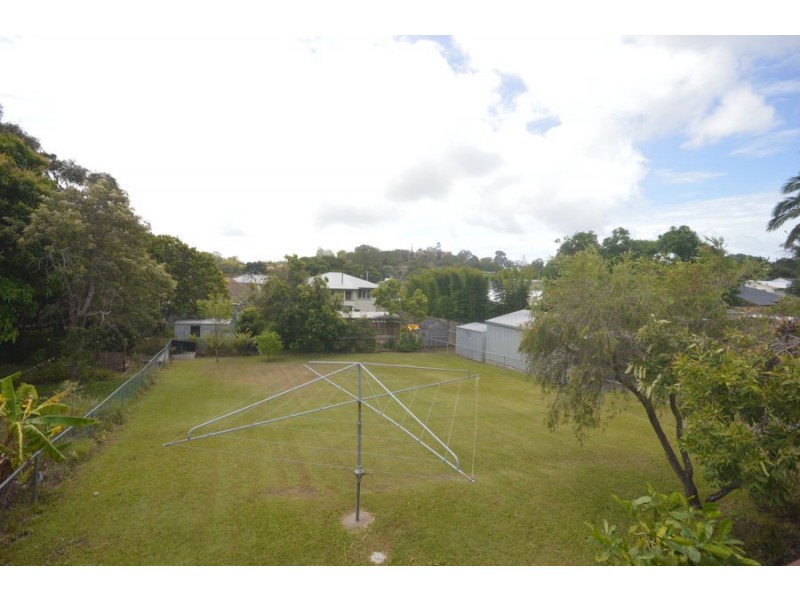 8 Roby Street, Wynnum QLD 4178
