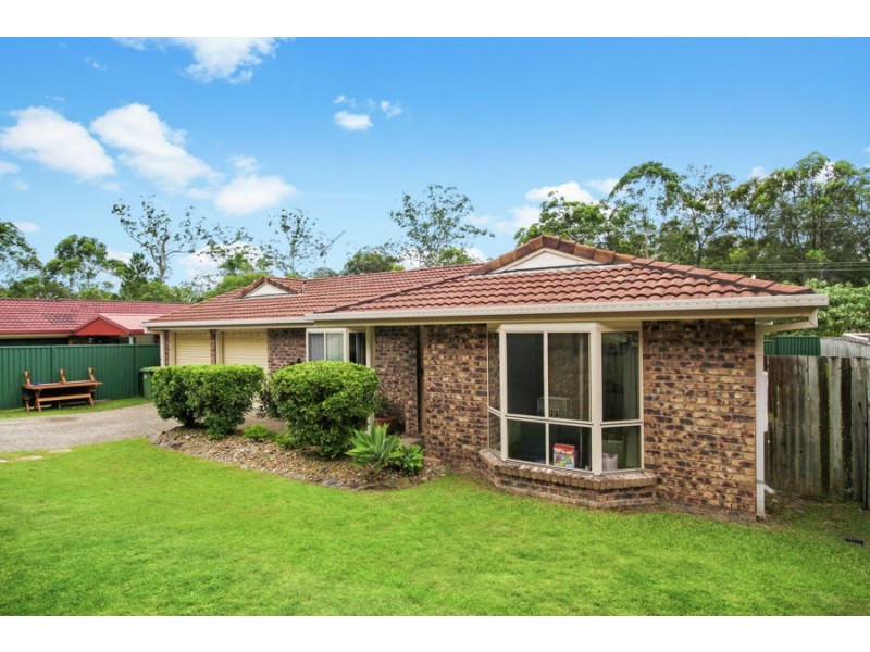 48 Davis Cup Court, Oxenford QLD 4210