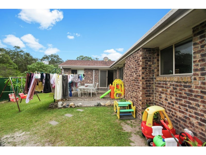 48 Davis Cup Court, Oxenford QLD 4210