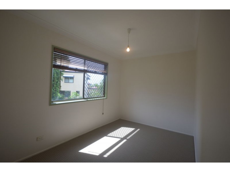 7 Suffolk Street, Wishart QLD 4122