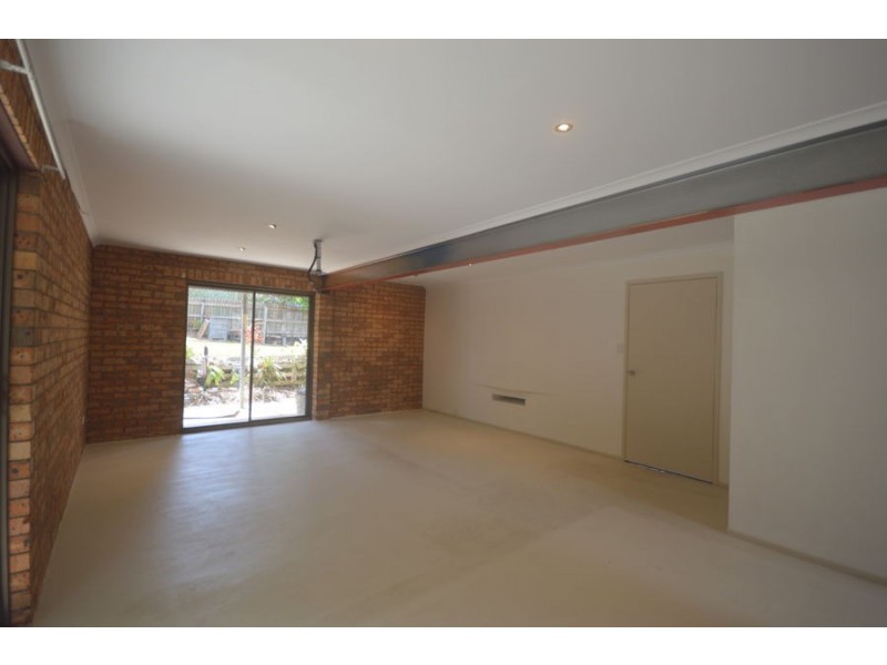 7 Suffolk Street, Wishart QLD 4122