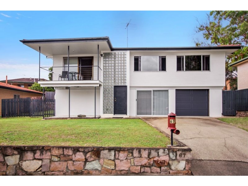 67 Greenmeadow Road, Mansfield QLD 4122