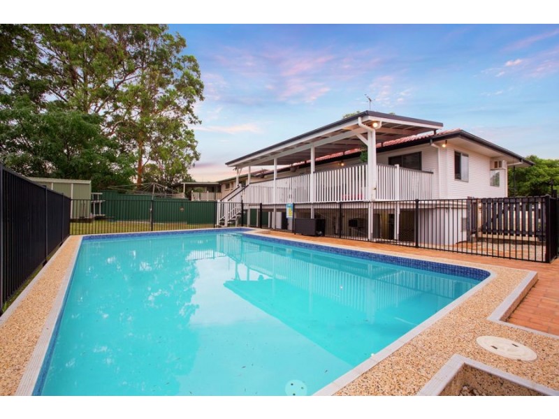 67 Greenmeadow Road, Mansfield QLD 4122