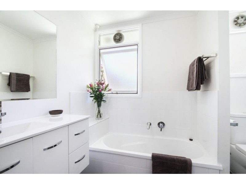 20 Wunulla Street, Mount Gravatt East QLD 4122