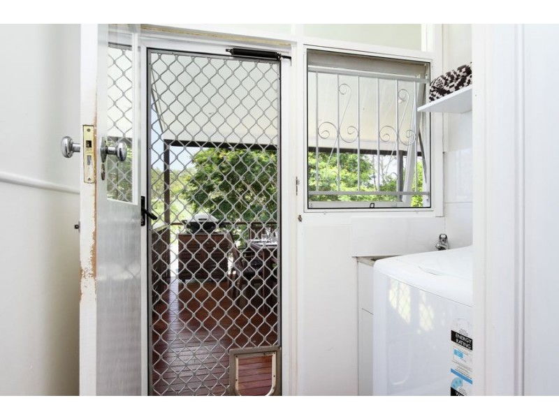 20 Wunulla Street, Mount Gravatt East QLD 4122