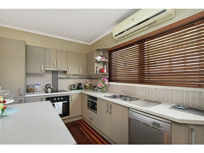 27 Daisy Road, Manly West QLD 4179