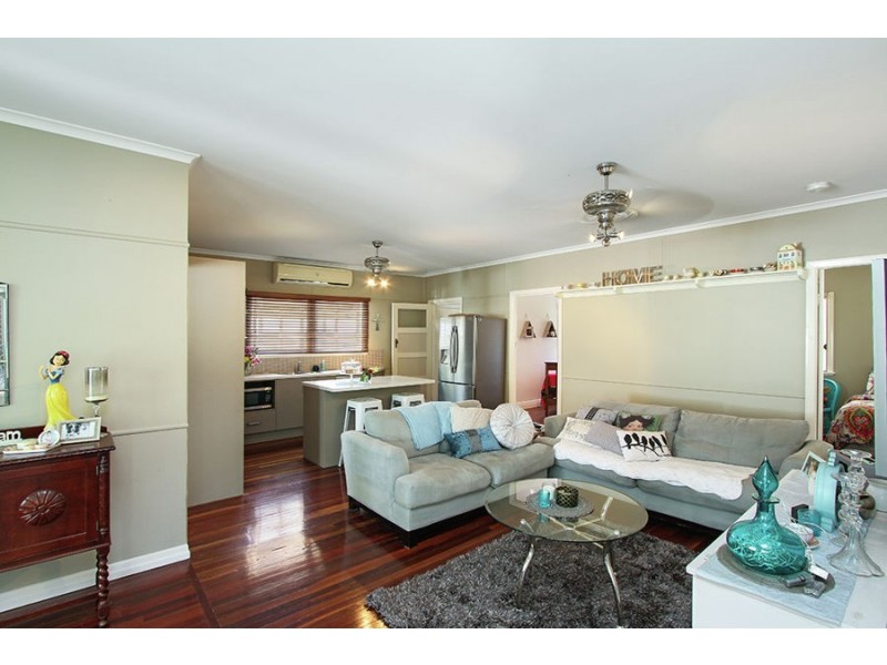 27 Daisy Road, Manly West QLD 4179