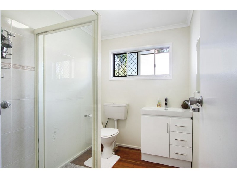 23 Danina Street, Mansfield QLD 4122