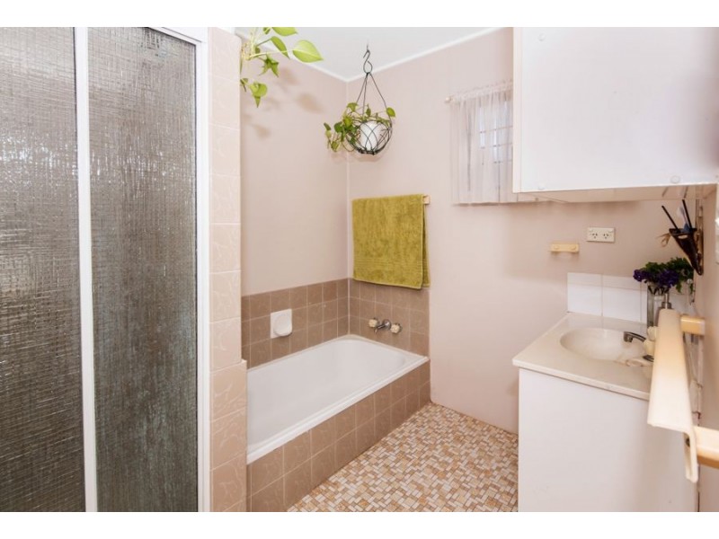 6 Ingal Street, Wishart QLD 4122